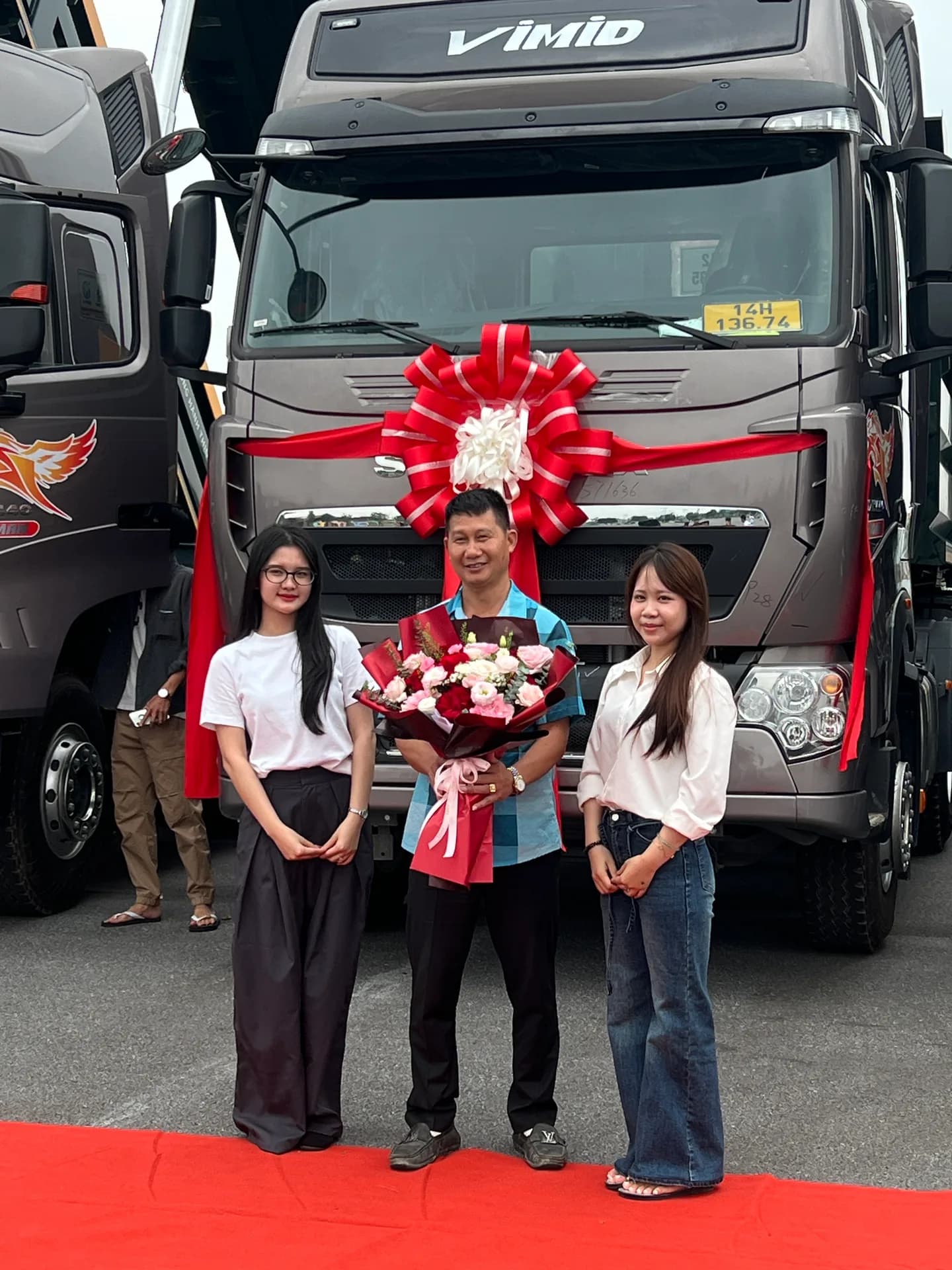 Bàn giao đội xe thương mại Hatico