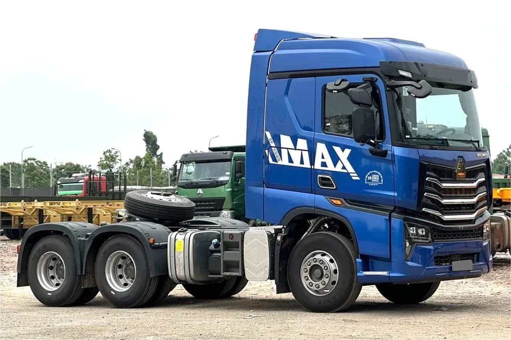 Đầu kéo Trí Mới T7H-MAX 6x4 460HP (Cầu Dầu) 2