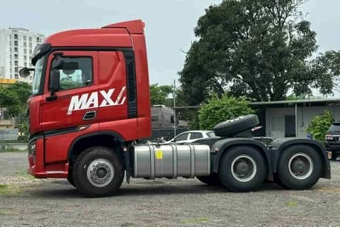 Đầu kéo Trí Mới T7H-MAX 6x4 460HP (Cầu láp) 3