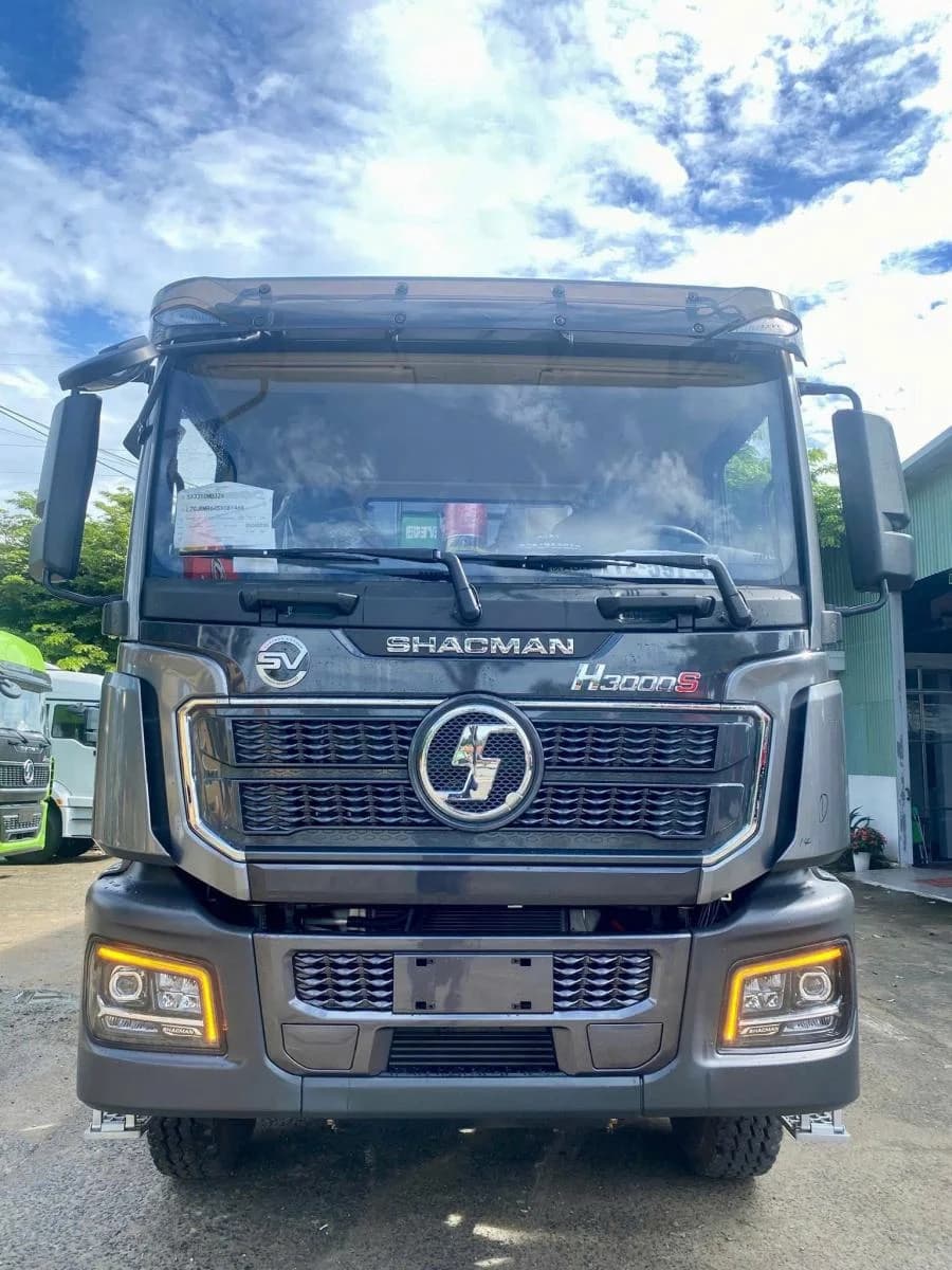 Xe ben Shacman H3000S 8x4 340HP 3