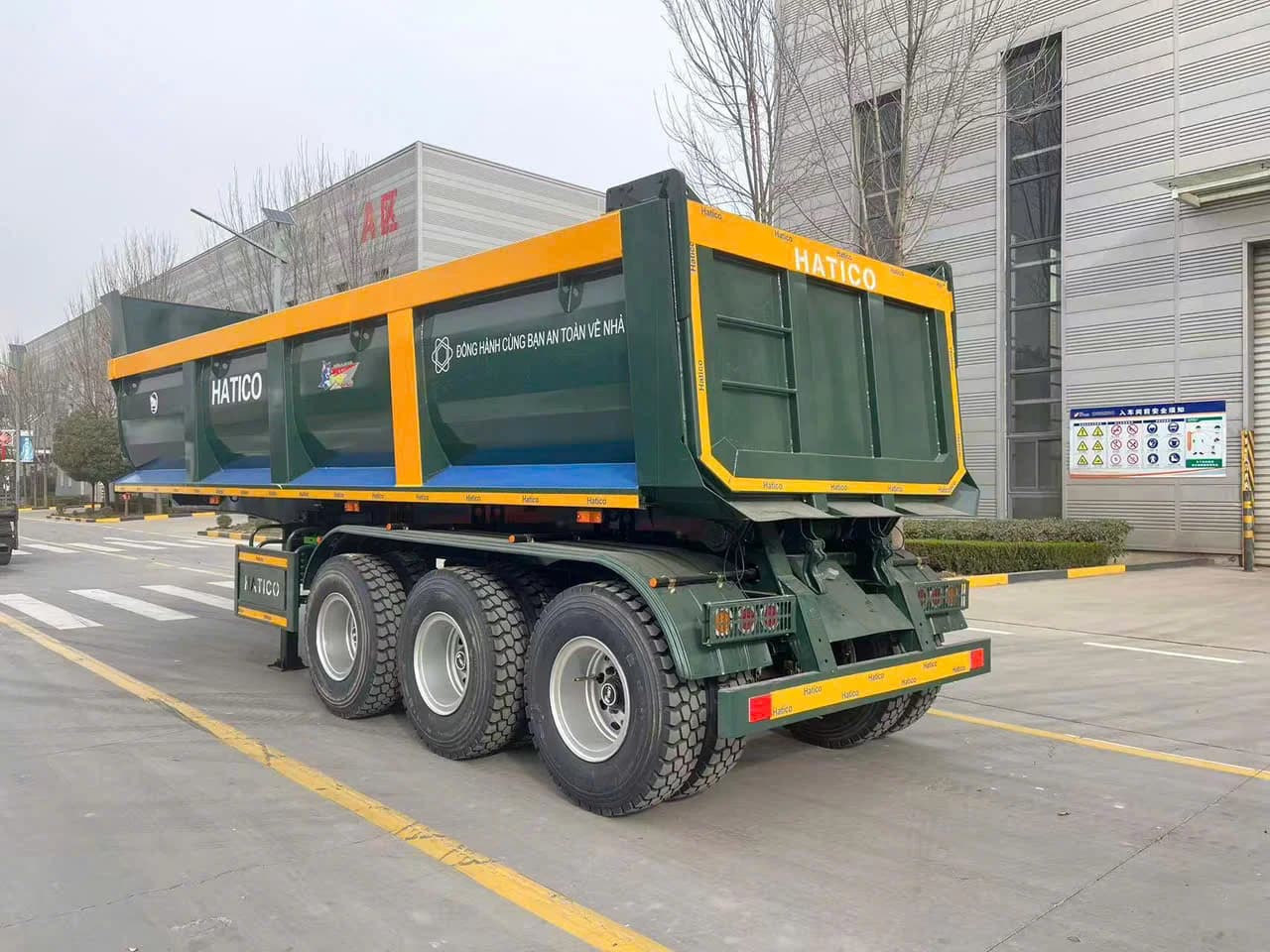 Moóc ben U 8.7 tấn - Lốp có săm 2