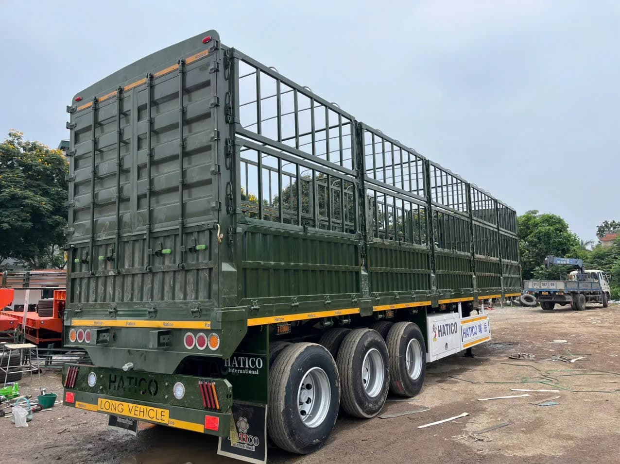 Moóc mui (rào) khung bửng 730mm - lốp có săm 1