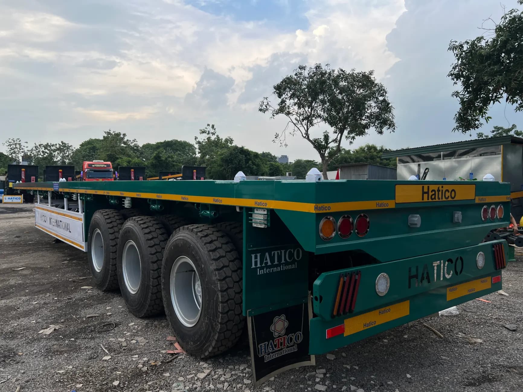 Moóc sàn 3 trục 40F - lốp có săm 3